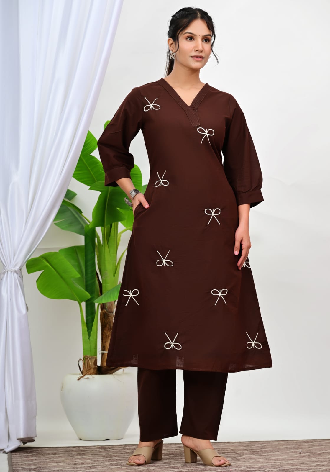 Chocolate Brown Bow Embroidered Kurta Set