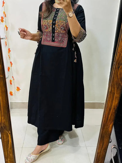 Women’s Black Cotton Anarkali Kurta Pant Set with Embroidered Yoke