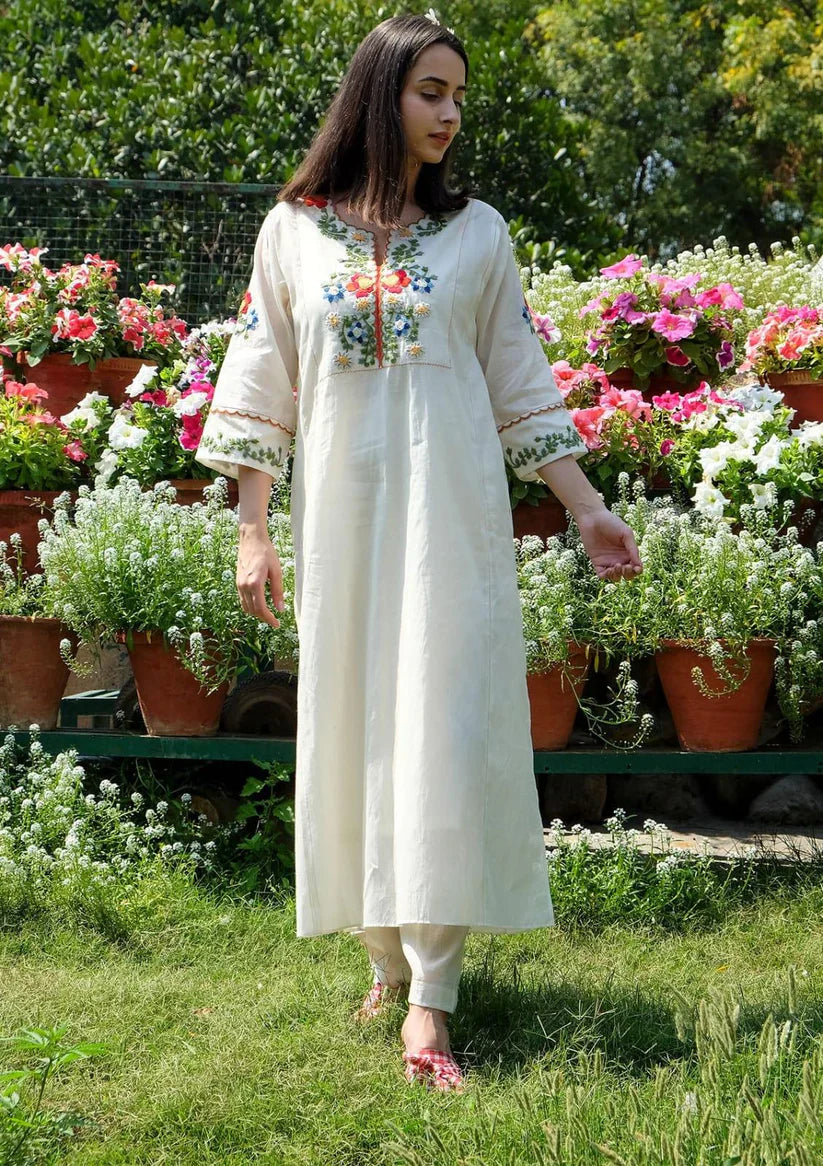 Off White Embroidered Cotton Kurta And Pant Set