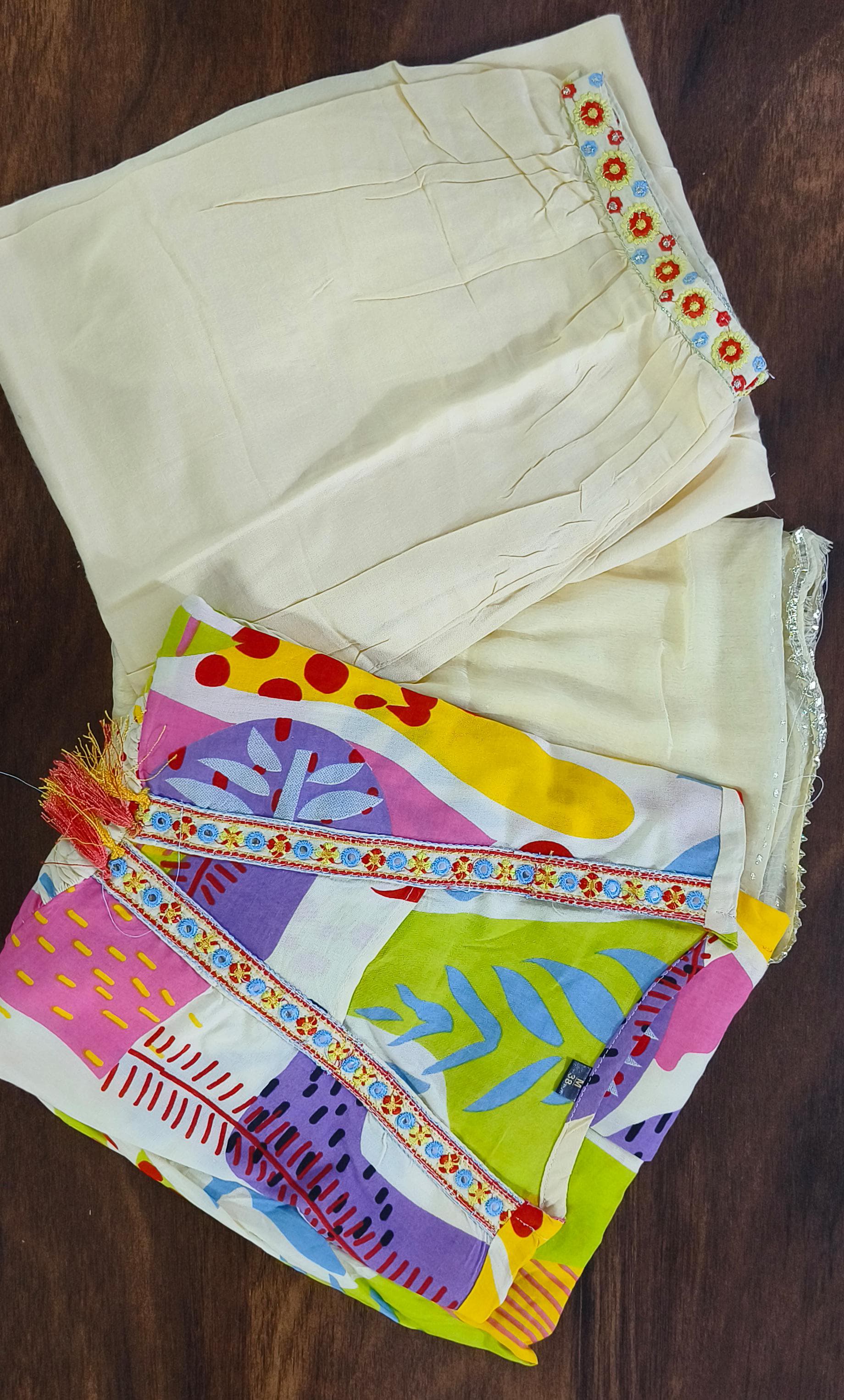 Cream Anarkali Cotton Printed Floral Blunt V Abstract Set